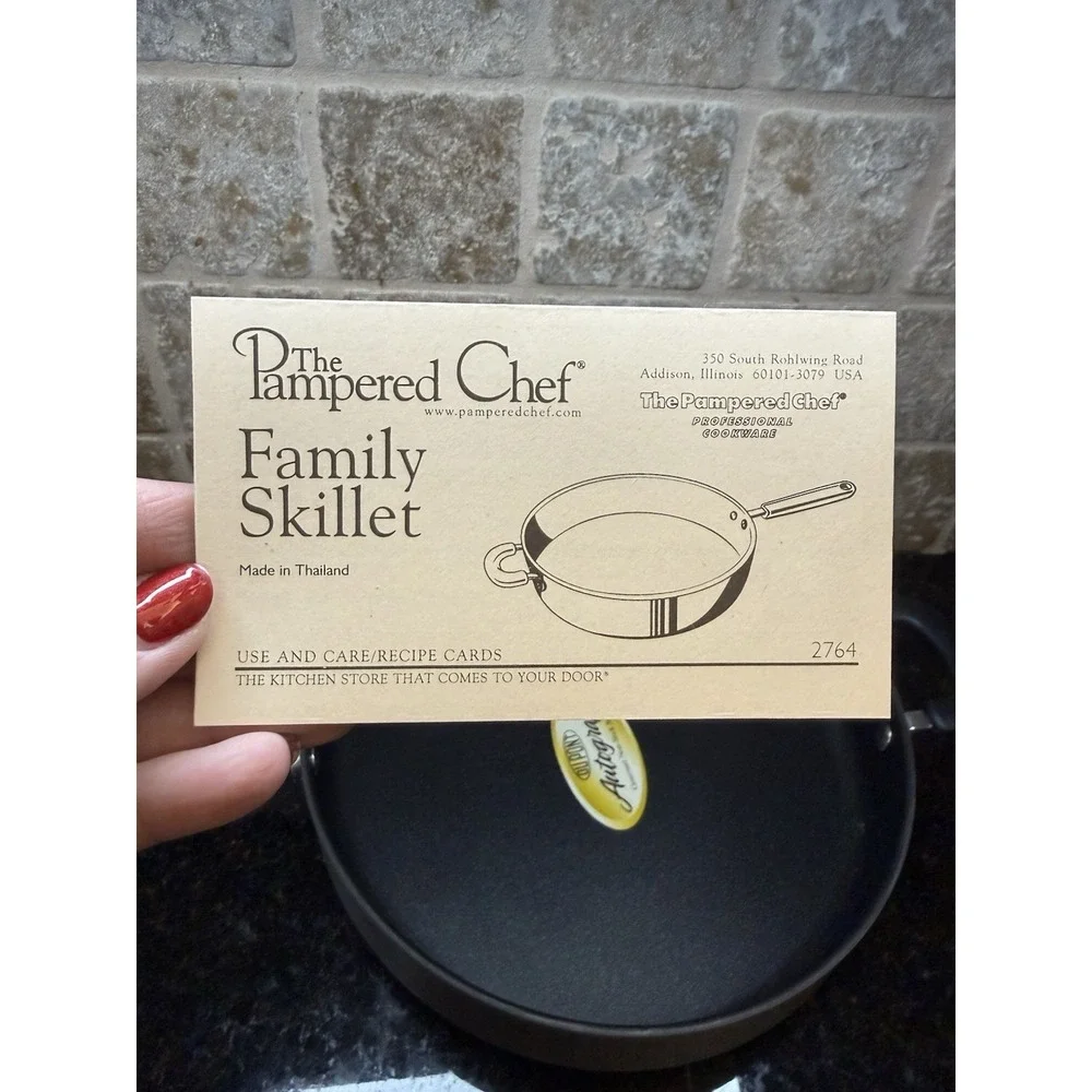 NEW Pampered Chef 12